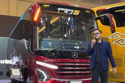 Juragan 99 Trans kenalkan inovasi bus medium dilengkapi kamar mandi dengan "shower"