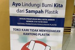 Disperindag Ambon  masih temukan pelaku usaha gunakan kantong plastik