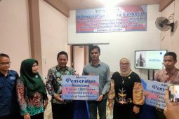 Bupati Balangan: Beasiswa untuk tingkatkan kualitas pendidikan