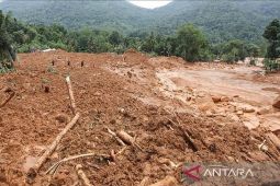 Seratusan orang hilang akibat tanah longsor di India utara