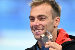 Pasangan tunangan atlet renang dan anggar Italia raih medali di Paris