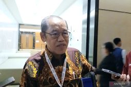 Risiko penyakit akibat rokok elektronik sama dengan rokok konvensional