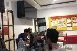 Pemuda di Sukabumi nekat membobol kios sembako untuk bermain judi daring