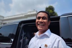 Terjebak macet, Mentan naik motor patwal untuk hadiri ratas di Istana