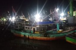 BPBD Lebak minta nelayan waspada gelombang tinggi di selatan Banten