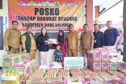 BPJS Ketenagakerjaan Gorontalo serahkan bantuan bagi korban bencana