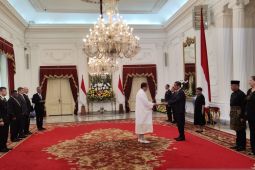 Persiden terima surat kepercayaan  10 dubes negara sahabat, berikut negaranya