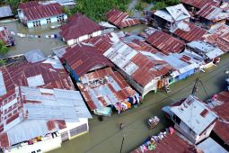 Empat korban banjir Gorontalo meninggal dunia terindikasi leptospirosis