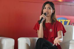 Tips buka obrolan di lingkungan baru tanpa canggung