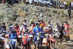 UHE 2024 - Pembalap kelas internasional bersiap di garis start