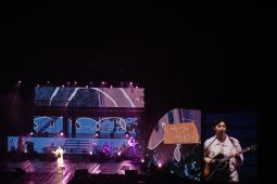 Suho EXO bawakan "First Snow" hingga "Monster" di konser Jakarta