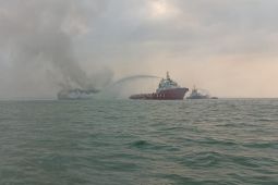 KM Kirana I terbakar di perairan Semarang