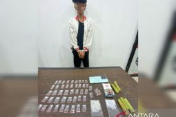 Polda Babel ringkus MR alias pak Cik miliki 47 paket sabu seberat 27,82 gram