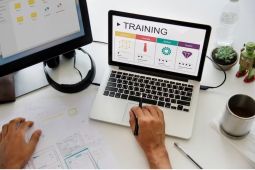 5 alasan Fresh Graduates harus pertimbangkan karier di bidang Customer Experience
