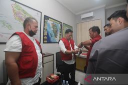 Jaksa tahan dua tersangka kasus dugaan korupsi APD di Dinkes  Sumut