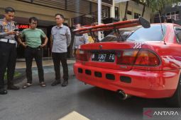 Polresta Malang Kota beri teguran ke pengendara gunakan lampu "blitz"