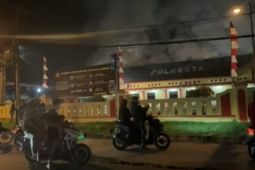 Kantor Polresta Deli Serdang terbakar