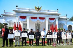Menteri Dito sebut bonus Olimpiade Paris meningkat signifikan dibanding Tokyo