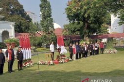 Presiden Jokowi serahkan bonus Rp6 miliar untuk atlet peraih emas Olimpiade