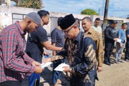Korban kebakaran Aspol di Banda Aceh terima bantuan dari Baitul Mal