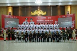 Wali kota kukuhkan 31 anggota Paskibraka Metro