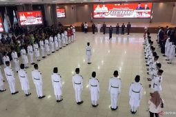 Bupati Kutim berpesan jaga kesehatan kepada 36 anggota Paskibraka