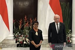 Retno Marsudi terima penghargaan dari Pemerintah Palestina