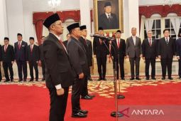 Presiden lantik Hasan Nasbi jadi Kepala Kantor Komunikasi Kepresidenan