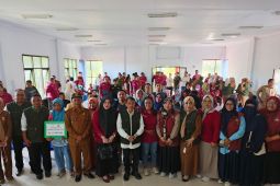 Bupati Gorontalo: Anggota PKH dan TKSK adalah pahlawan kemanusiaan