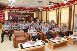 Kakanwil Kemenkumham Jambi beserta jajaran saksikan serah terima jabatan Menteri Hukum dan HAM RI
