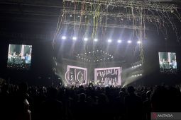 Musisi lintas generasi bawakan lagu band GIGI