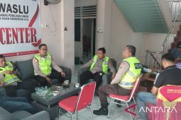 Polres OKU tugaskan personel jaga Kantor Bawaslu jelang Pilkada 2024