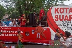 Kotak suara demokrasi meriahkan Pawai Pembangunan Babel