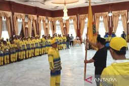 Governor releases South Kalimantan contingent to 2024 Aceh-North Sumatra PON