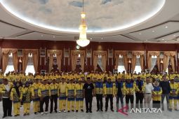Gubernur Kalsel lepas kontingen PON ke Aceh-Sumut 2024