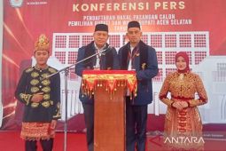 Pasangan Darmansyah dan Sudirman daftar ke KIP Aceh Selatan