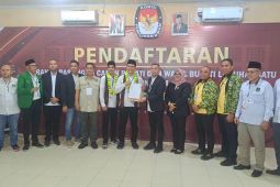 Pasangan calon Faizal-Raja mendaftar ke KPU