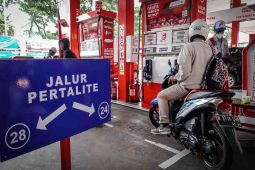 Indef minta pemerintah kaji ulang pembatasan BBM subsidi