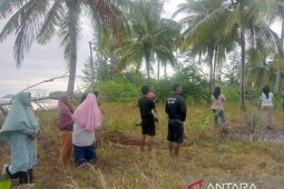Masyarakat Belitung antusias saksikan latihan pendaratan amfibi