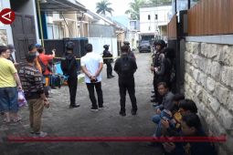 Penggeledahan rumah terduga teroris di Kota Batu