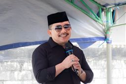 Pemda Banggai salurkan 29 unit mesin ketinting bagi nelayan Nambo