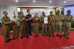 Pemkot Malang terima 12 sertifikat aset daerah dari Kementerian ATR/BPN