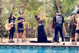 Tessa Mariska garap video klip lagu Jahanam gandeng sutradara internasional