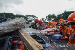 Govt to disburse Rp32.8 billion in disaster aid for educators