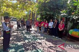 DLH Katingan belajar kelola sampah ke Kampung Edukasi Sampah Sidoarjo