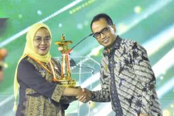 Pemkot Jambi raih piala WTN dari Menteri Perhubungan RI