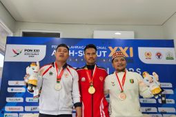 Dimas sumbang medali emas ketiga untuk Aceh dari angkat besi PON XXI 2024