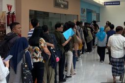 Layani paspor simpatik, Imigrasi Surabaya jemput bola di pusat perbelanjaan