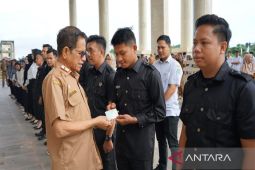 Kotabaru govt helps casual workers get social protection with BPJS