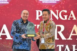 Rektor USU raih penghargaan Paritrana Awards 2024 dari Wapres Ma'ruf Amin